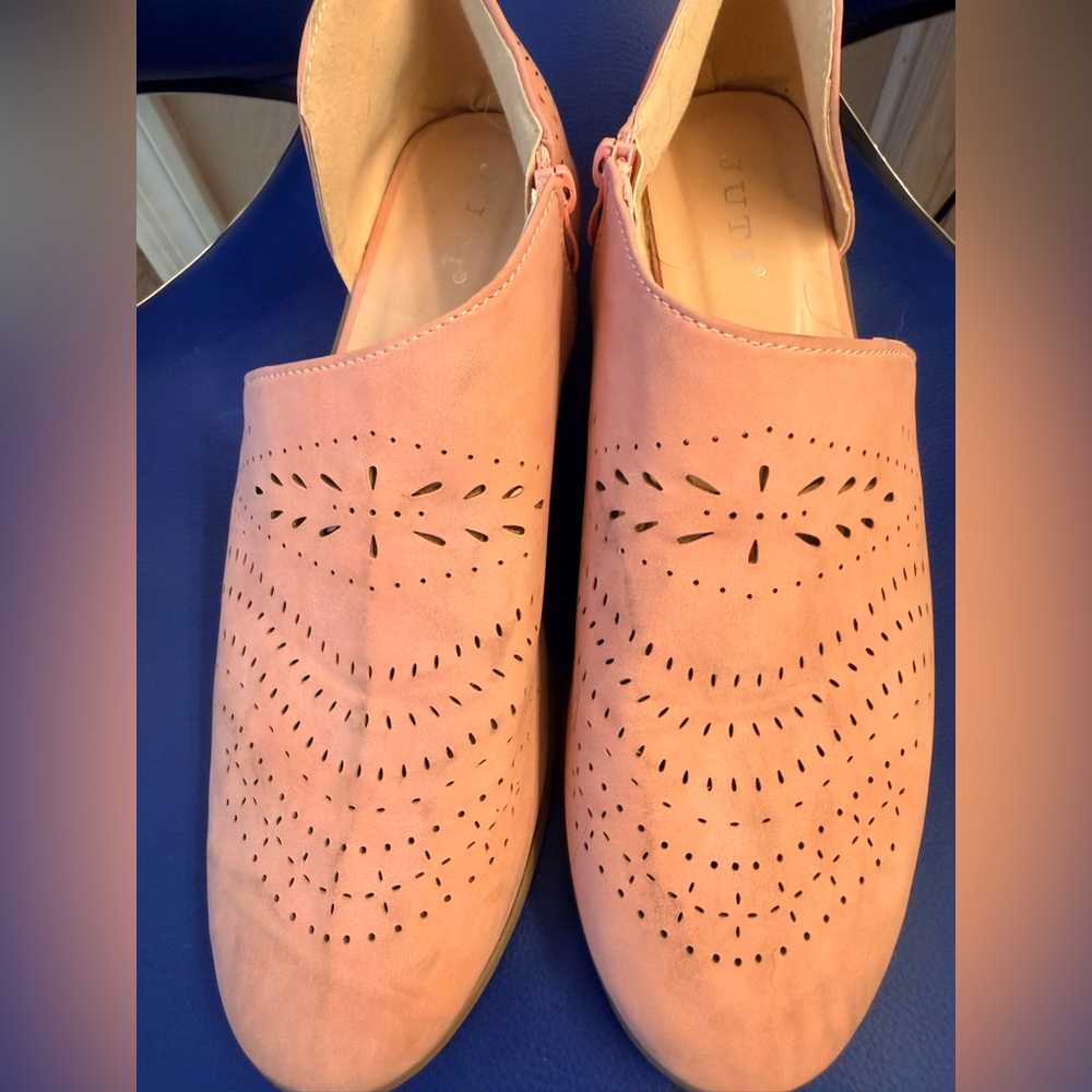 Women’s Pink Perforated Slip-On Loafers
